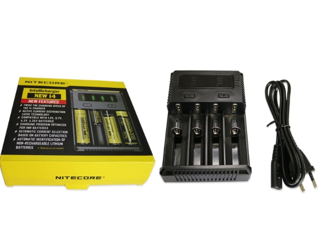 5682 -  New I4 Li-Ion/NiMH Battery 4-Slot Nitecore Intellicharger